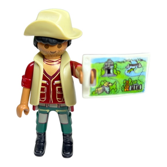 Playmobil Archeologist Figure & Accessories with Case - Picture 4 of 10